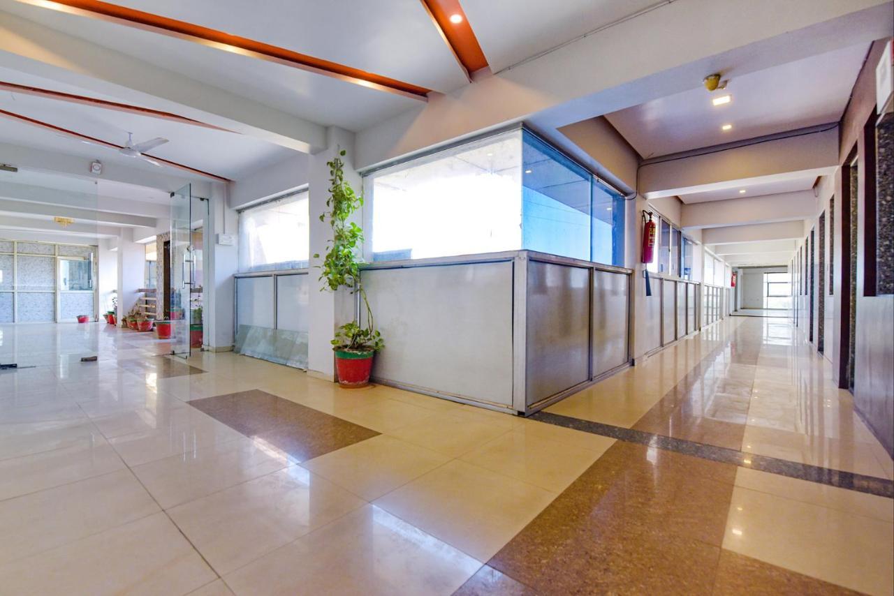Fabexpress Canada Ahmedabad Exterior foto